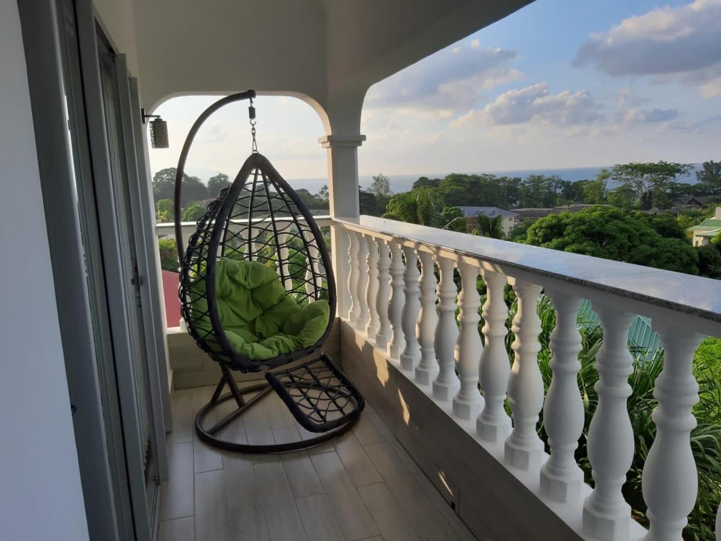 360 Degrees Villa فيكتوريا المظهر الخارجي الصورة