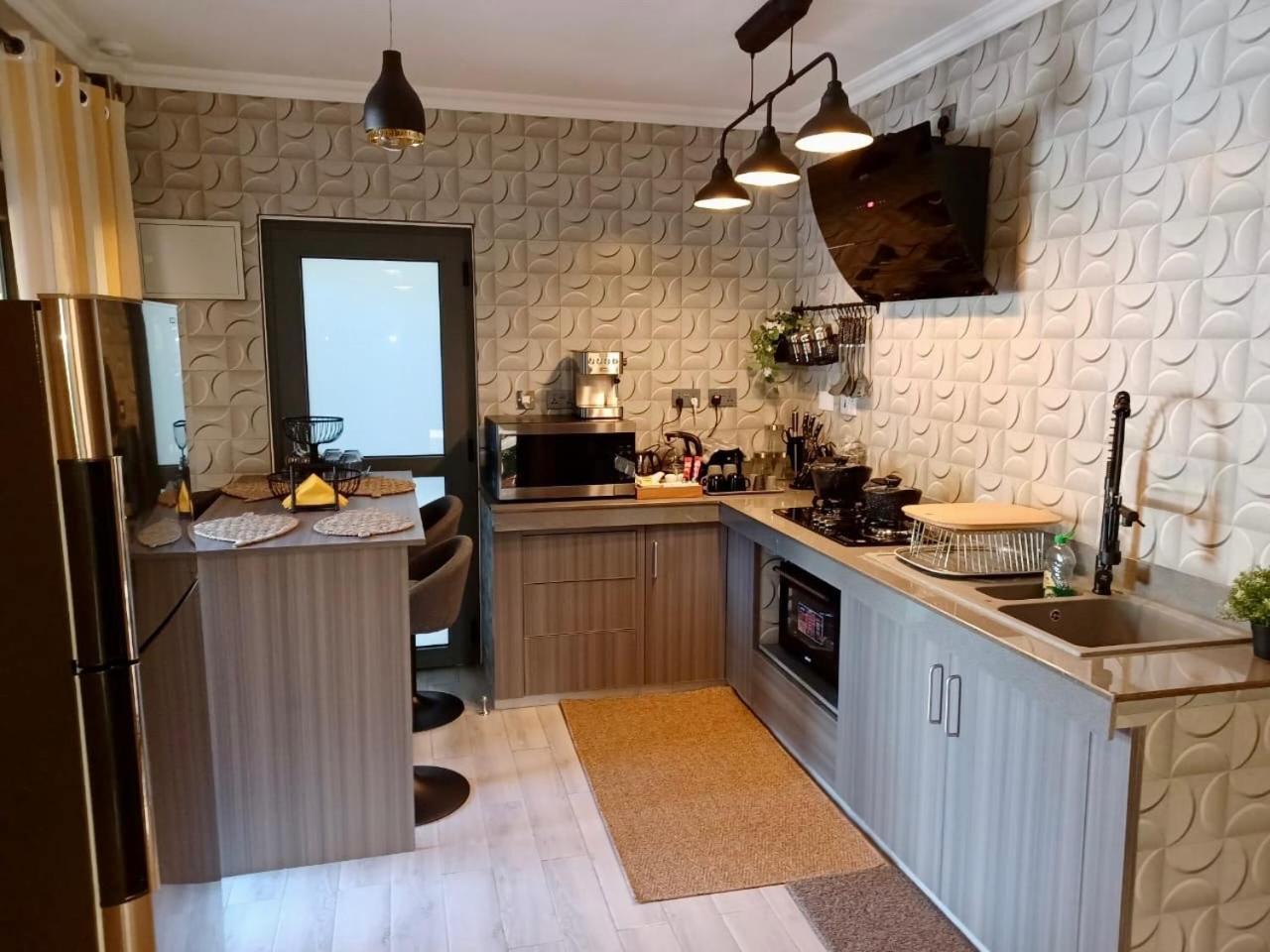 360 Degrees Villa فيكتوريا المظهر الخارجي الصورة